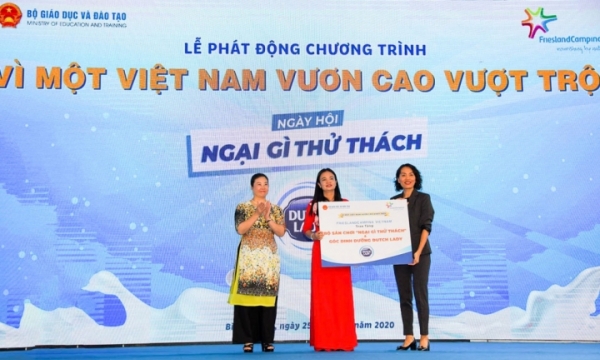 Khởi động Chương trình “Vì một Việt Nam vươn cao vượt trội”